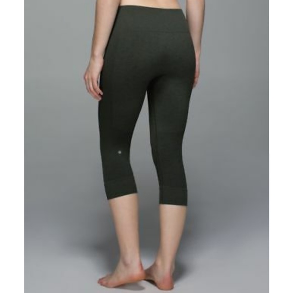 lululemon athletica Pants - NWT Lululemon seemless street crop sz 10
